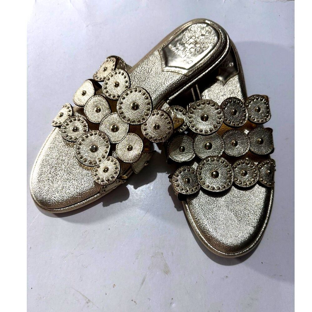 Vince Camuto leather sandals flat goal tone summer casual comfy women 9.5 New